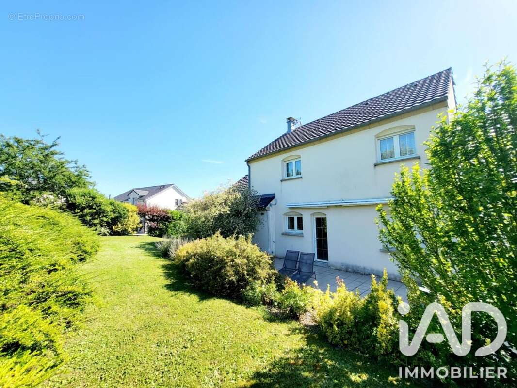 Photo 2 - Maison à REHON
