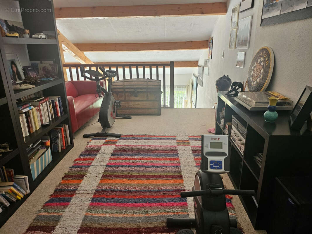 Belle maison 6 pieces avec terrain et piscine - photo 7