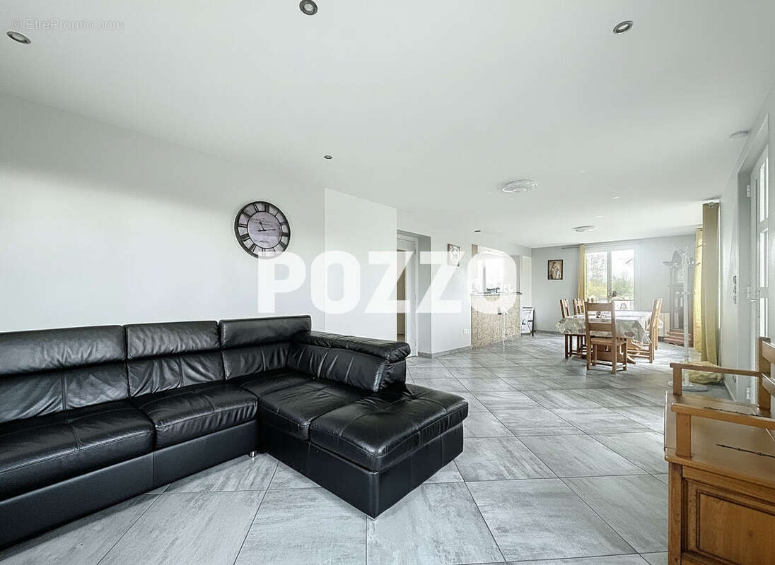 Maison à LA HAYE-DU-PUITS