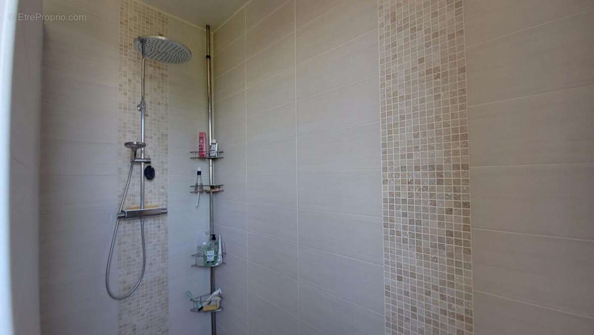 Maison à COMBS-LA-VILLE