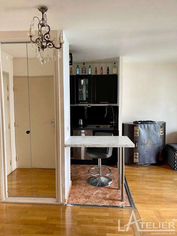 Suresnes – 44 m² – Investir dans une résidence en mutation : prix décoté, revalorisation programmée - photo 5