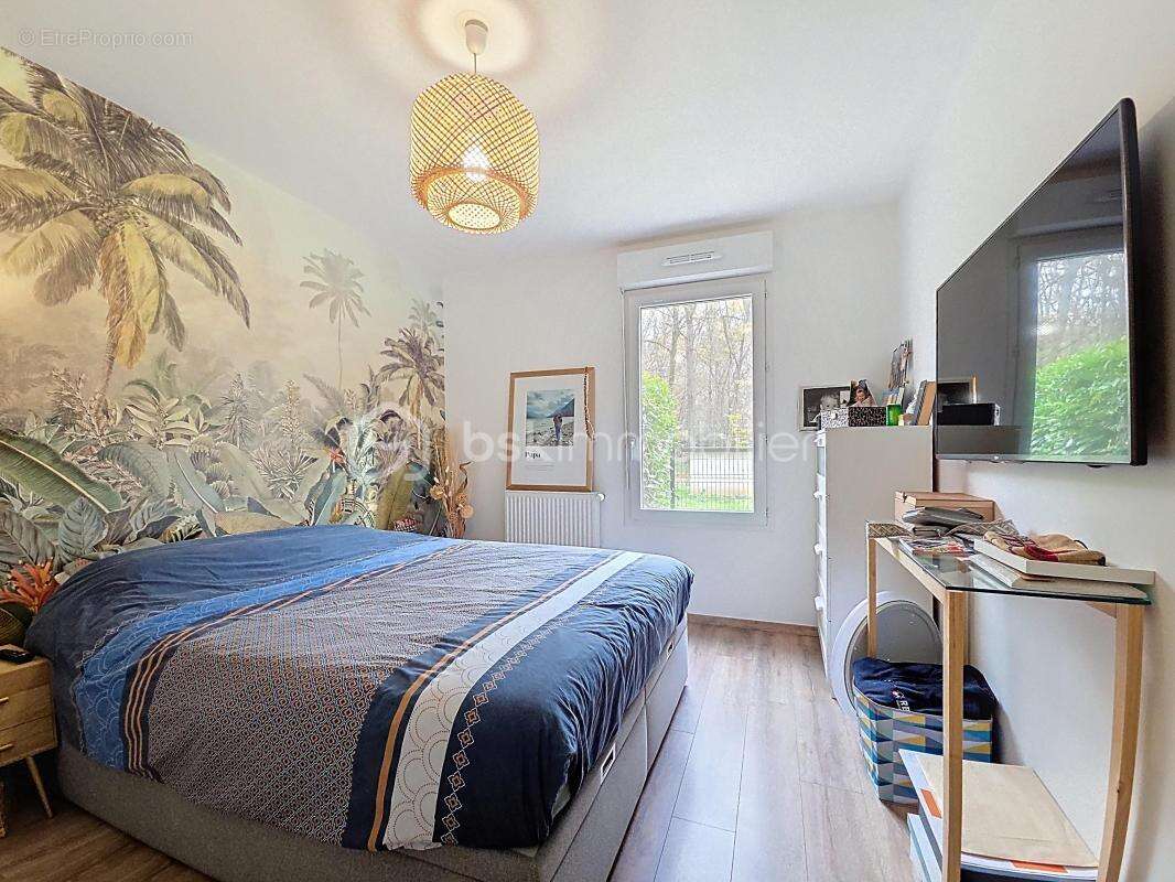 Appartement à EMERAINVILLE