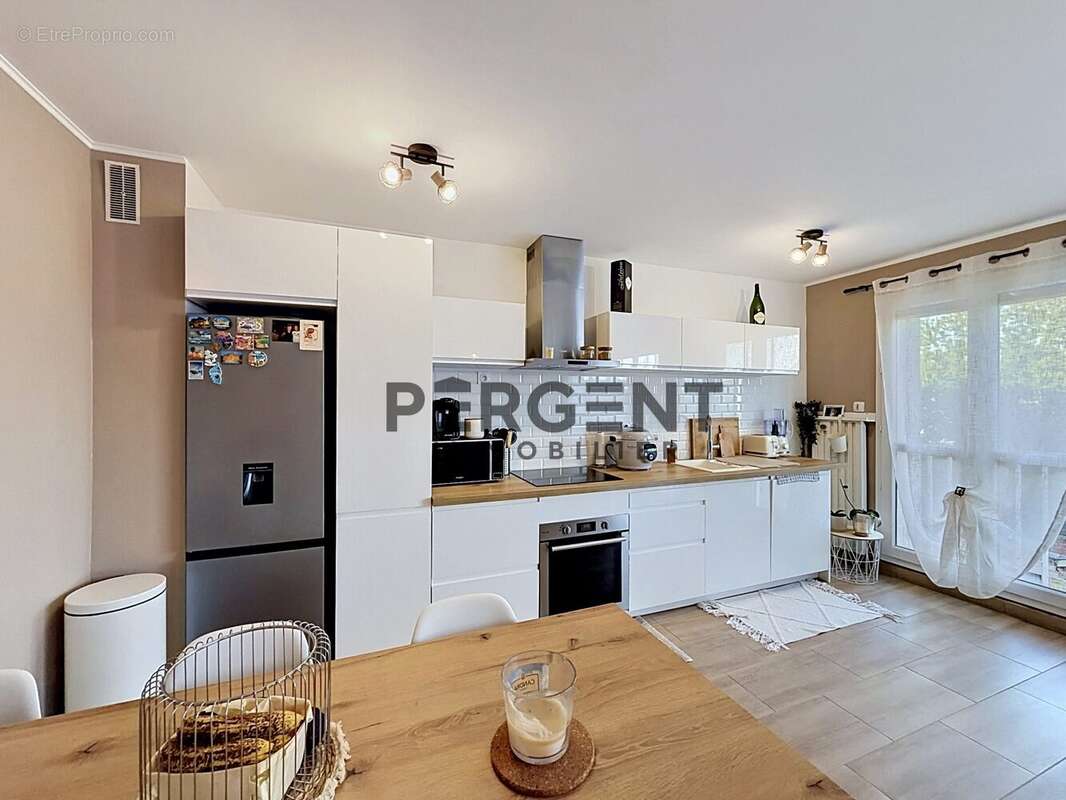 Appartement à CHARLEVILLE-MEZIERES