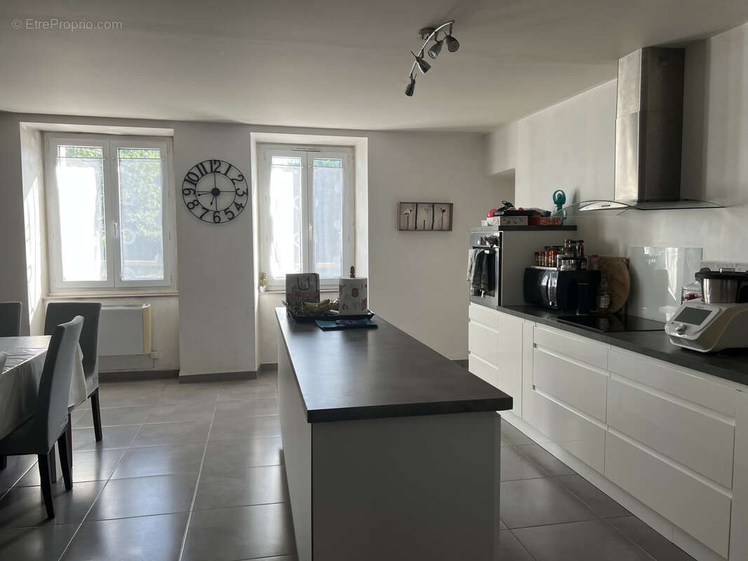 Maison à THIRE