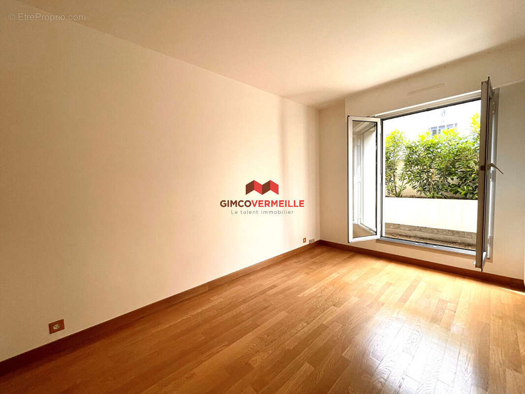 Appartement à BOUGIVAL