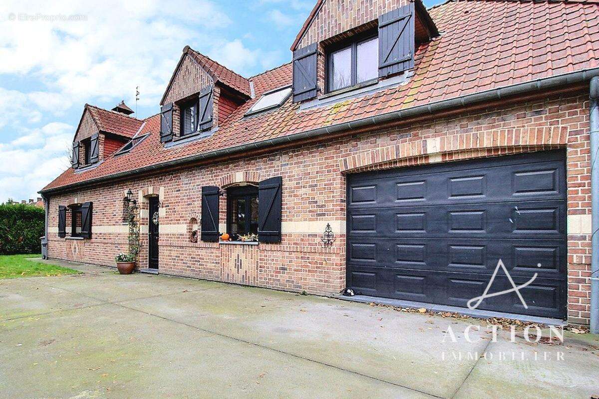 Maison à LYS-LEZ-LANNOY