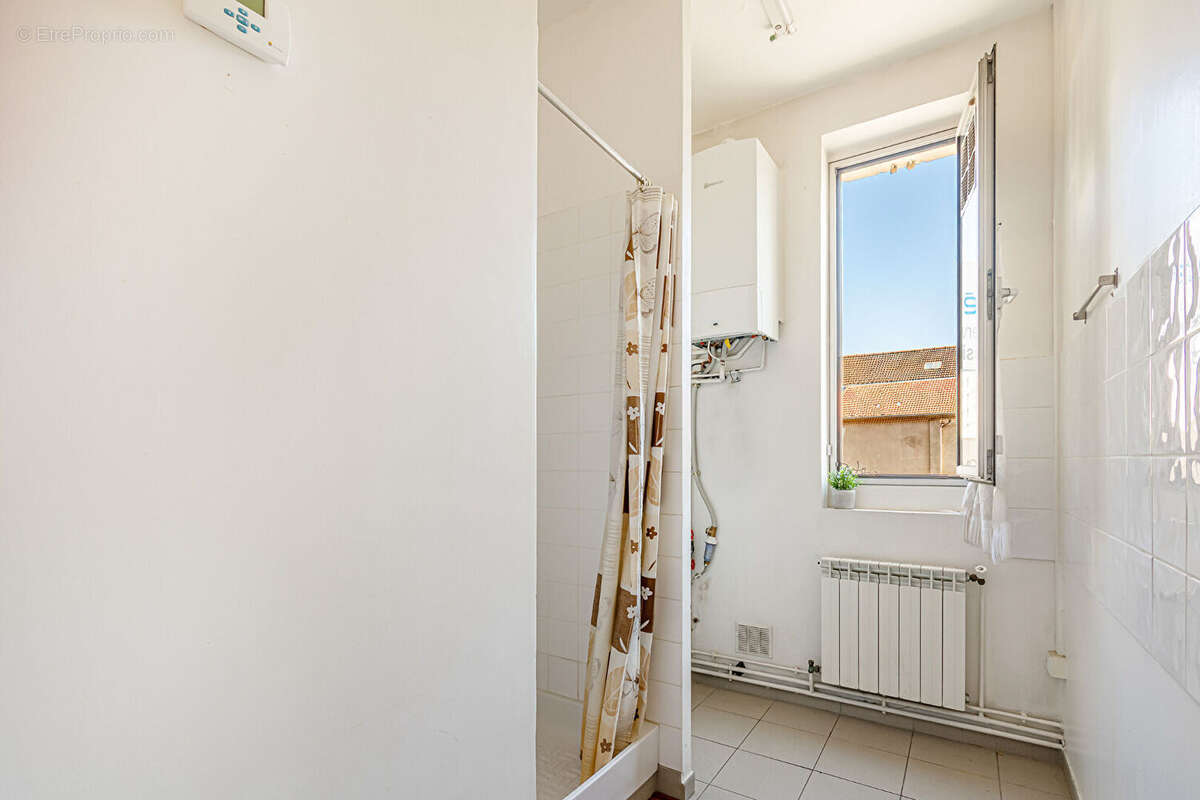 Commerce à MALAKOFF