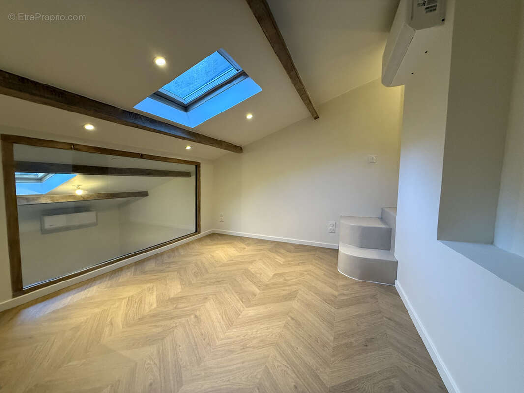 Appartement à SOMMIERES