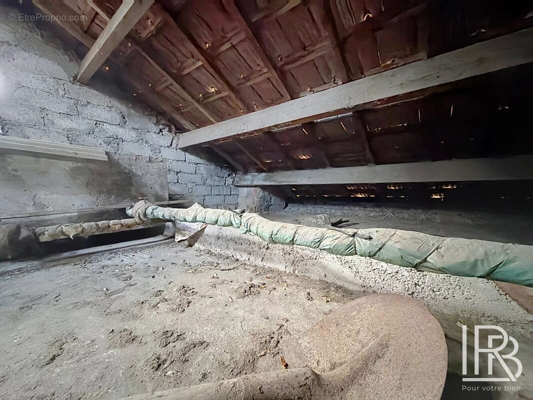 Appartement à MARSEILLE-11E