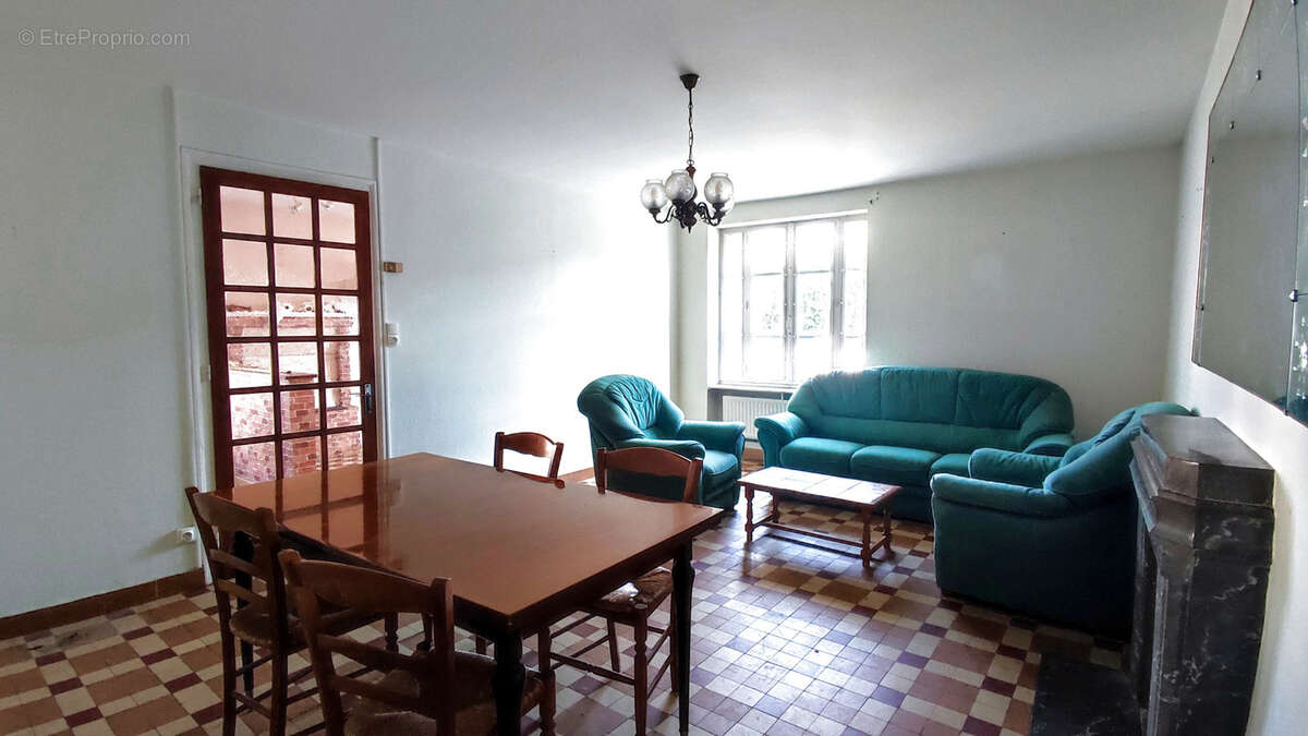 Maison à TREILLIERES