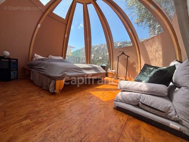 Maison à CAGNES-SUR-MER