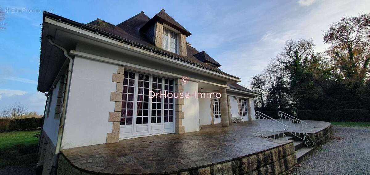 Maison à PONTIVY