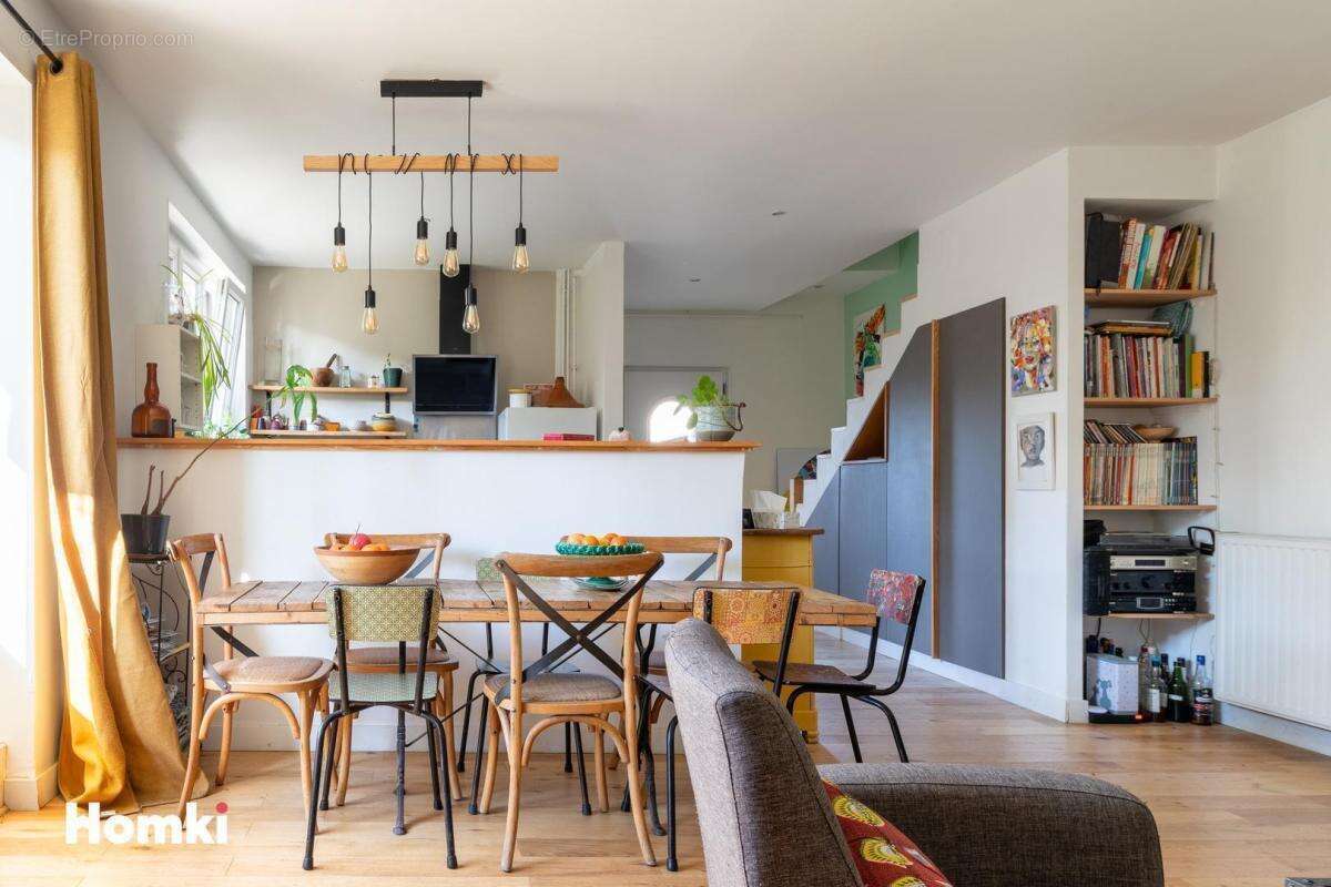 Maison à RILLIEUX-LA-PAPE