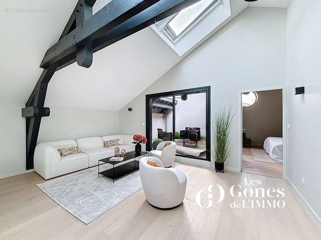 Appartement à CRAPONNE