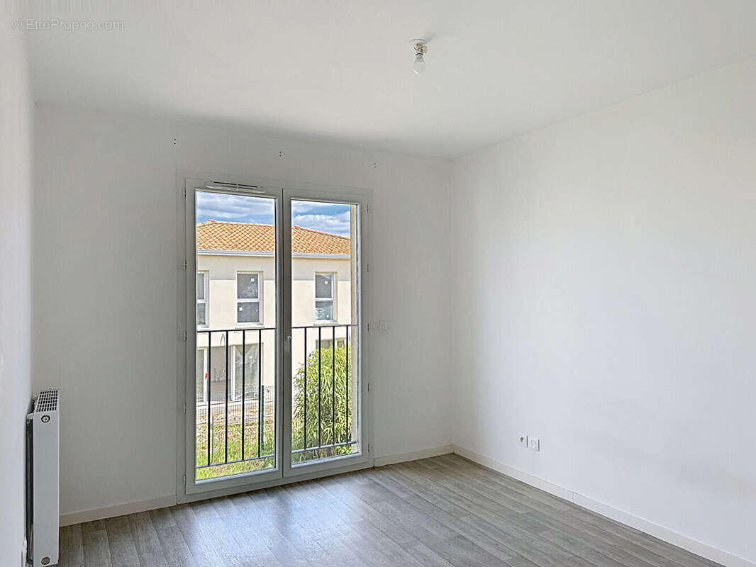 Maison à VILLENAVE-D&#039;ORNON