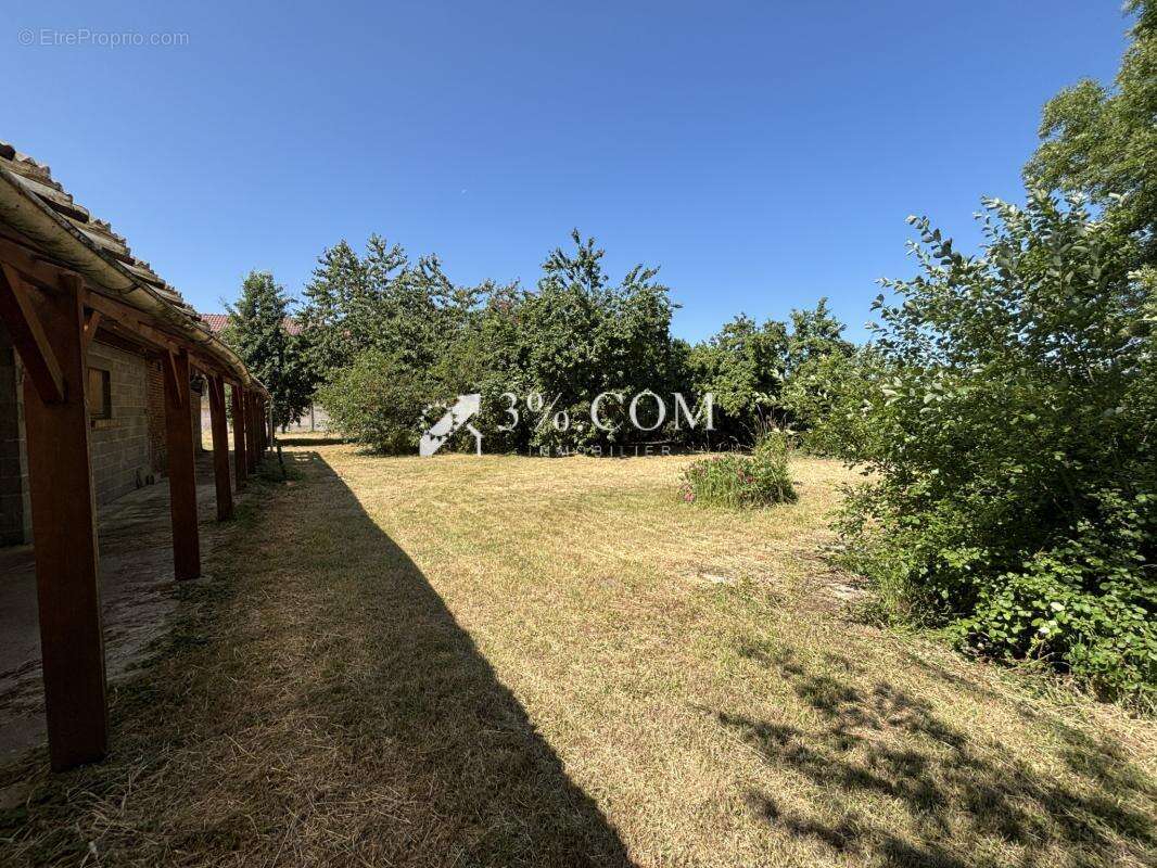 Maison à LE TRANSLAY