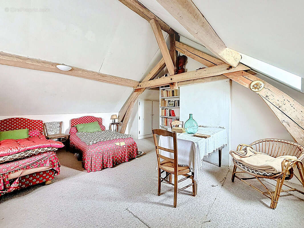 Maison à VER-LES-CHARTRES