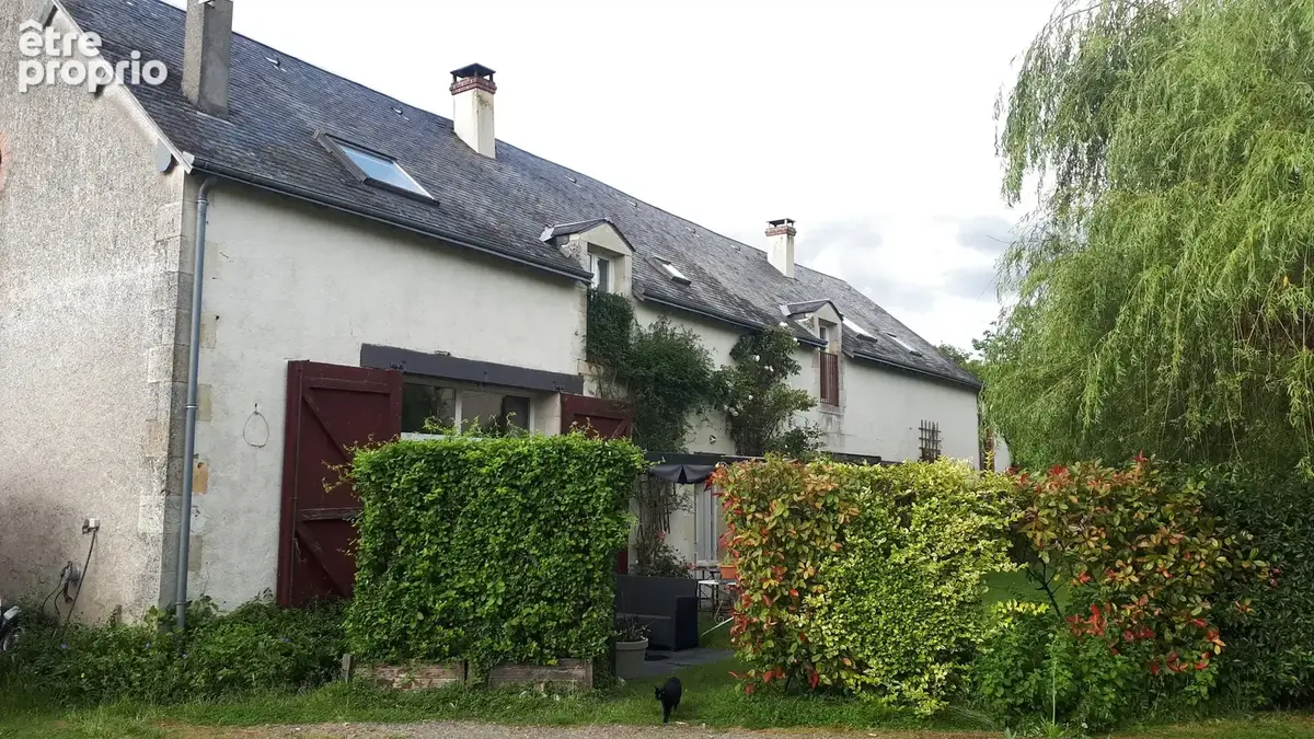 Maison 8 pièces 247 m² à vendre à Lucay-Le-Libre (36150) - photo 2