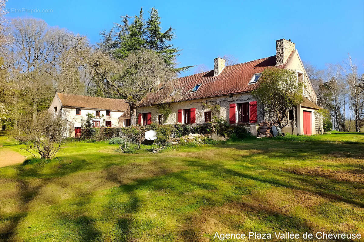 Maison à SAINT-FORGET