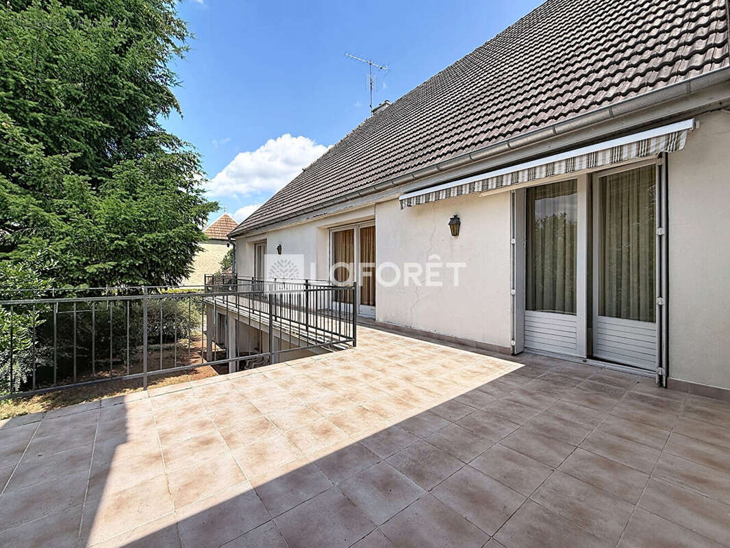 Maison Velesmes Echevanne 8 pièce(s) 299.5 m2 - photo 11