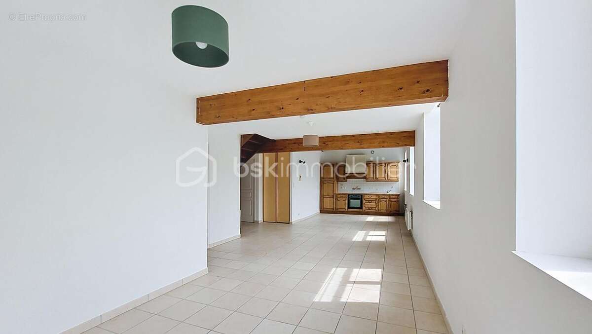 Appartement à EQUEURDREVILLE-HAINNEVILLE