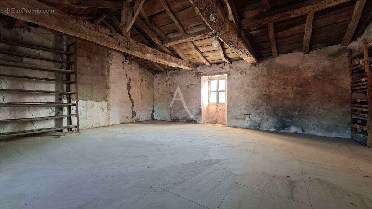 Maison à AIZENAY
