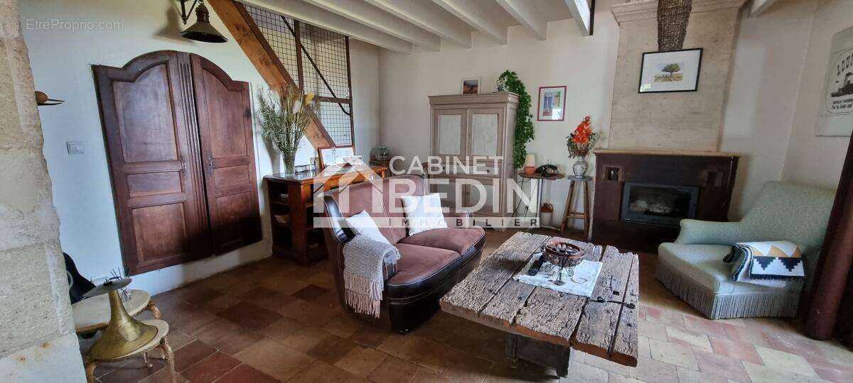 Maison à SAINT-ANDRE-DE-CUBZAC