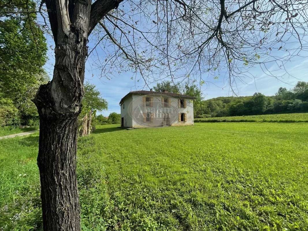 Maison à PONSAN-SOUBIRAN