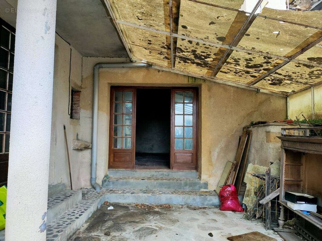 Belle maison typique à fort potentiel - photo 2