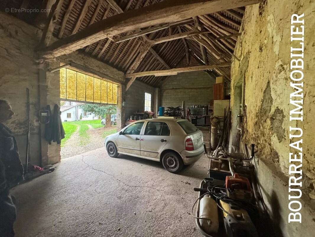 Maison à ARCES-DILO