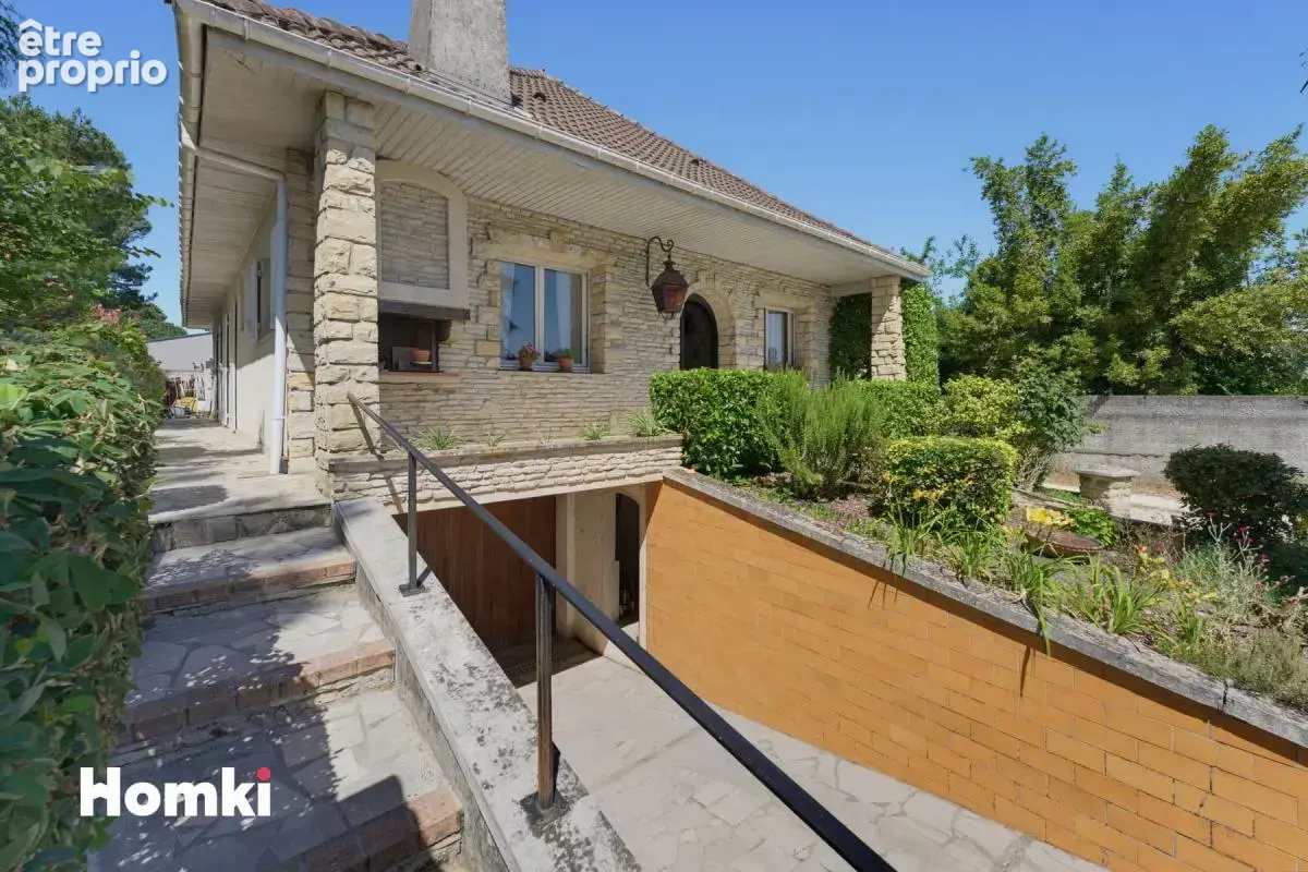 Maison/Villa T4 de 115 m² à Pessac 33600 - photo 3