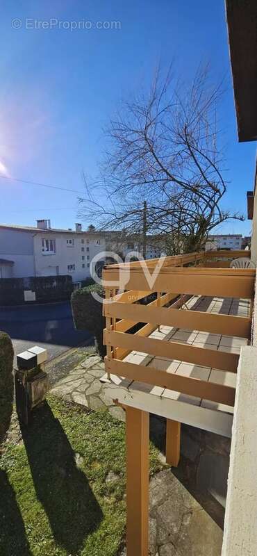 Maison à ARPAJON-SUR-CERE