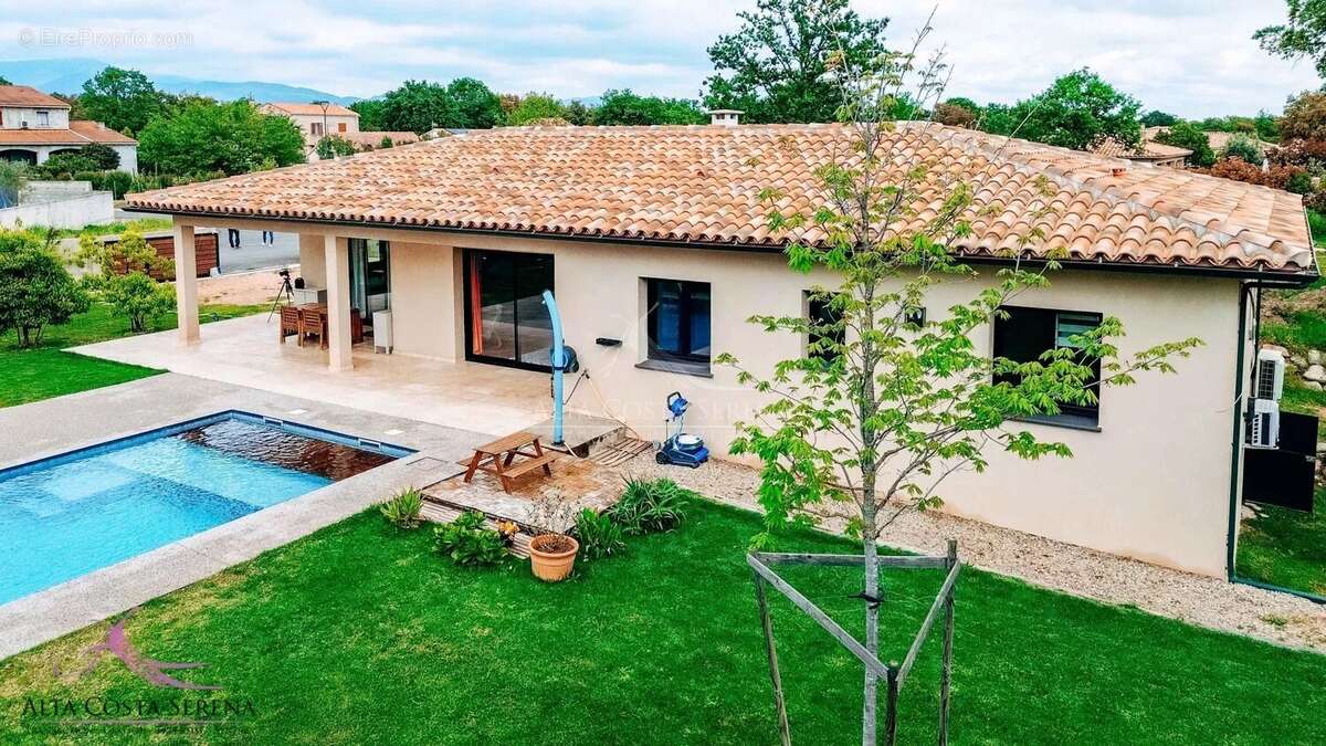 Maison à PRUNELLI-DI-FIUMORBO