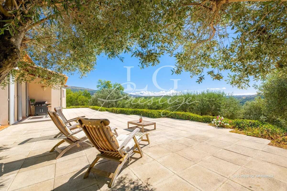 Tanneron villa plain-pied avec vue panoramique - photo 6
