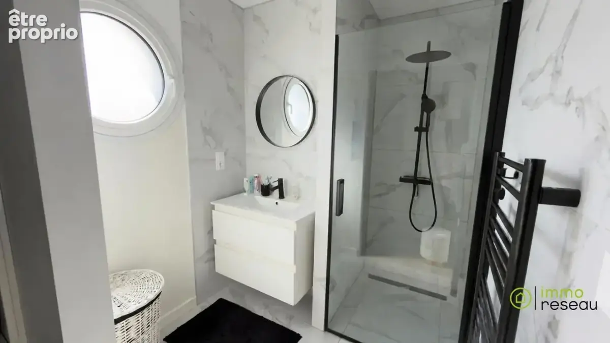 Maison 7 pièces 146 m² à vendre à Saint-Barthelemy-D'anjou (49124) - photo 9
