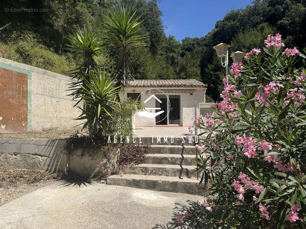 Maison à CAGNES-SUR-MER