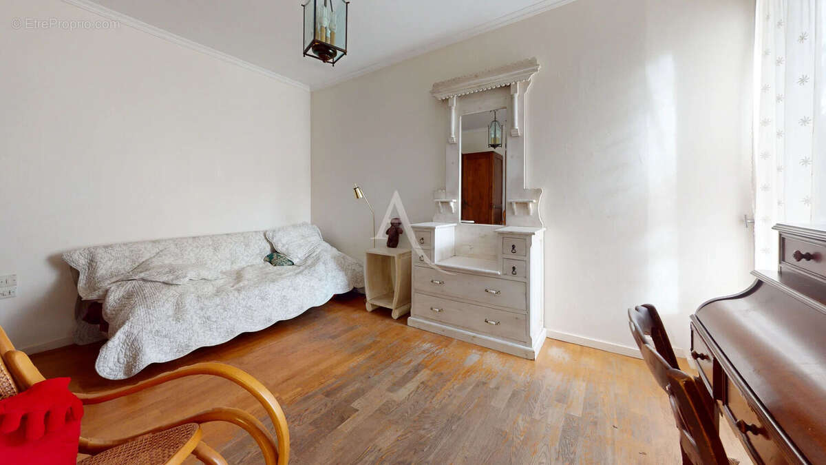 Maison à CONFLANS-SAINTE-HONORINE