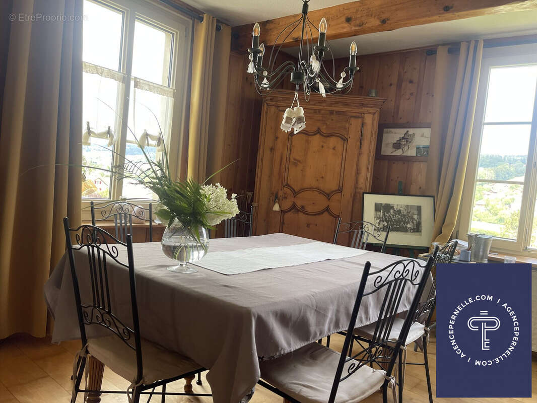 Maison 180 m² à Villers-Le-Lac  - photo 5