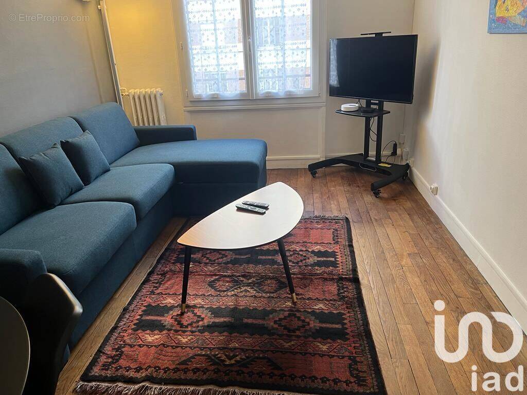 Photo 1 - Appartement à MONTROUGE