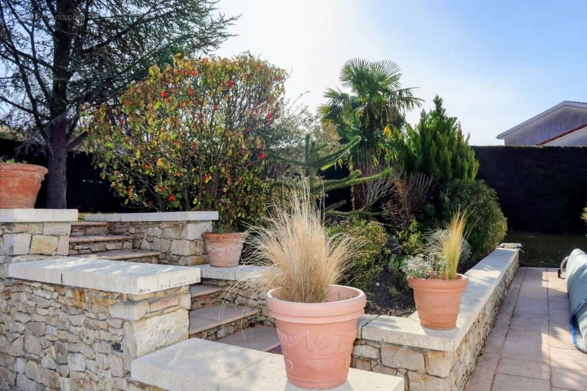 Villa avec piscine  RENOVATION de 2016 ! - photo 10