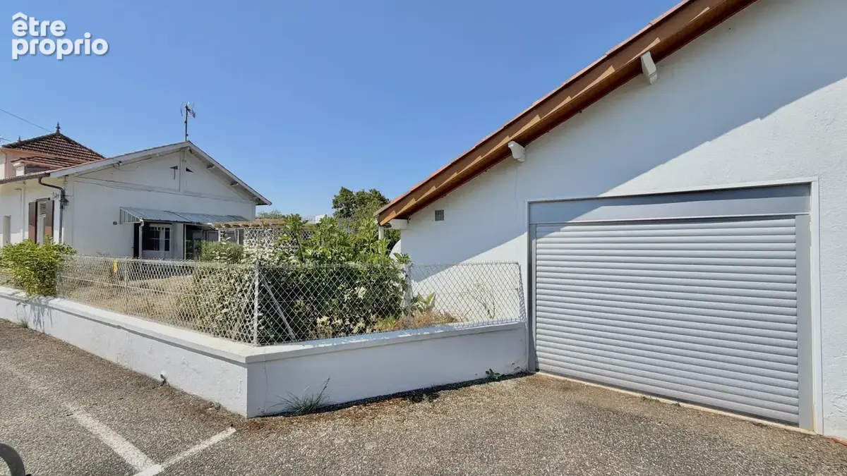 Maison rénovée avec jardin et garage - photo 5