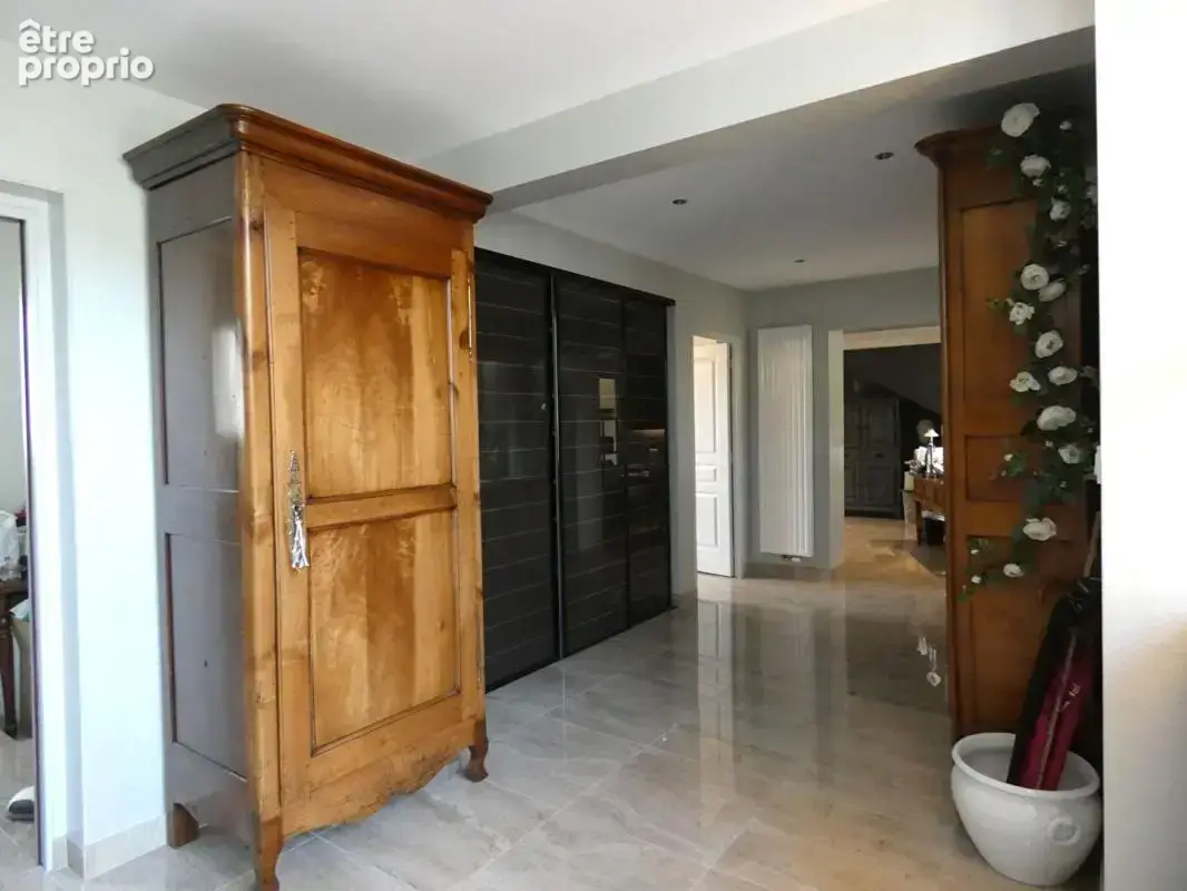 A 20 mns de SAINT-MALO, Maison de 309 m2 avec dépendance de 70m² - photo 8