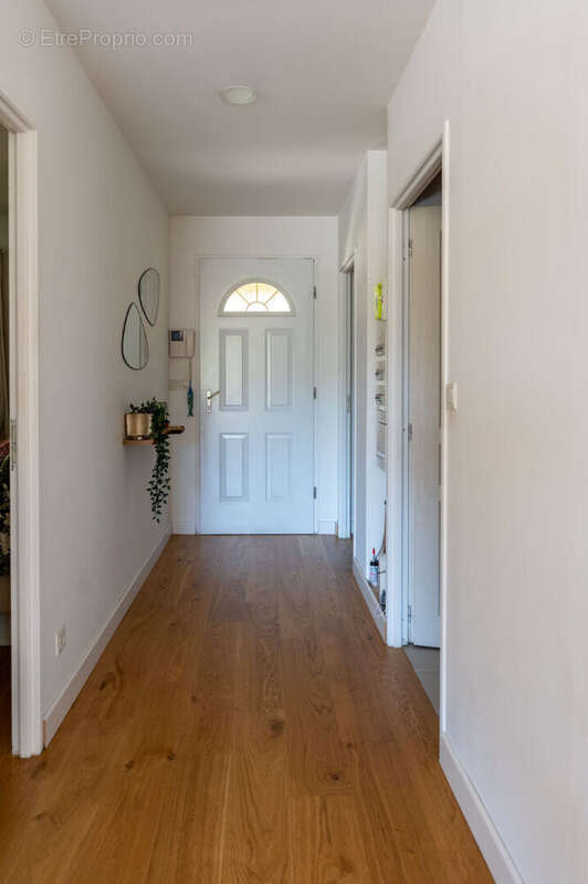 Appartement à MARSEILLE-11E