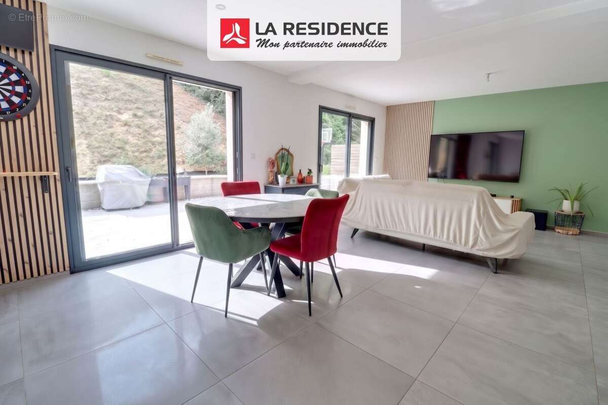 Maison 120 m² à Pont-De-L'arche  - photo 5
