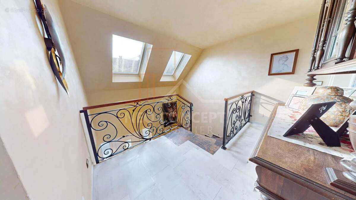Maison à NEUHAEUSEL