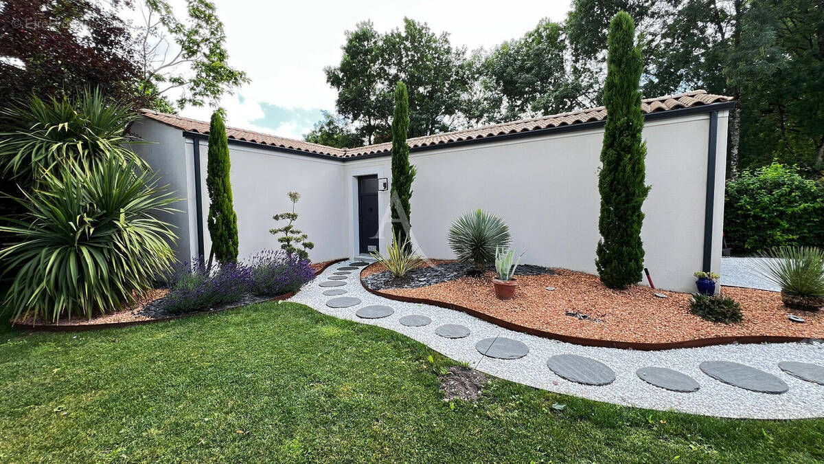 Maison à MEDIS