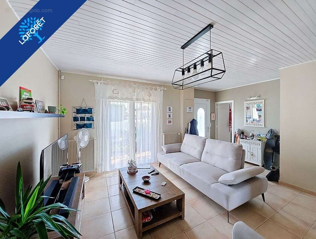 Maison à SAINTE-EULALIE