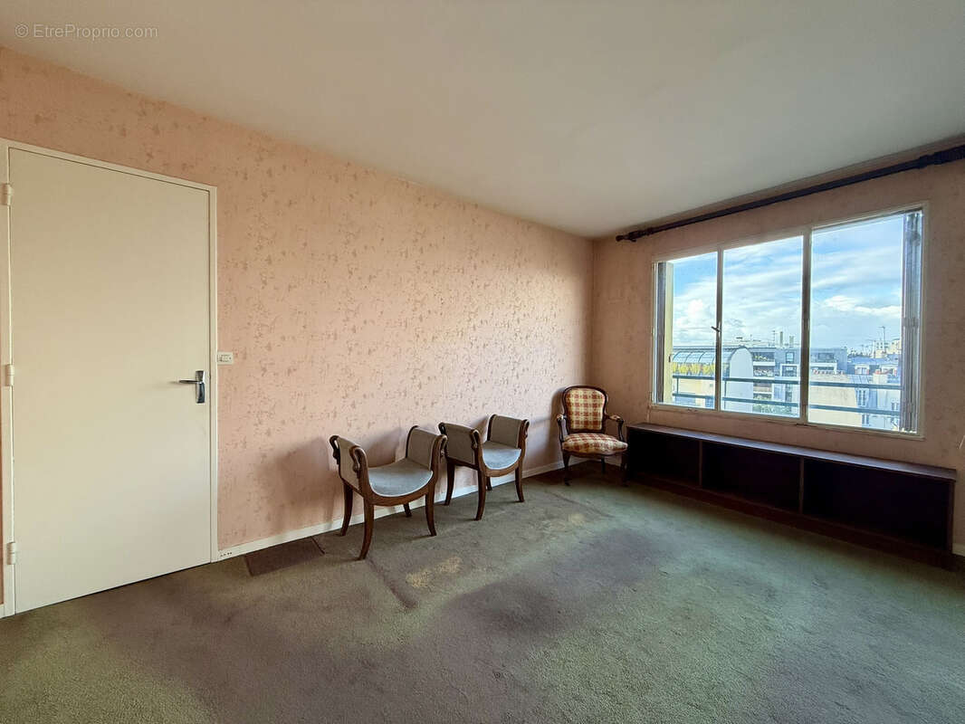 Appartement à PARIS-12E