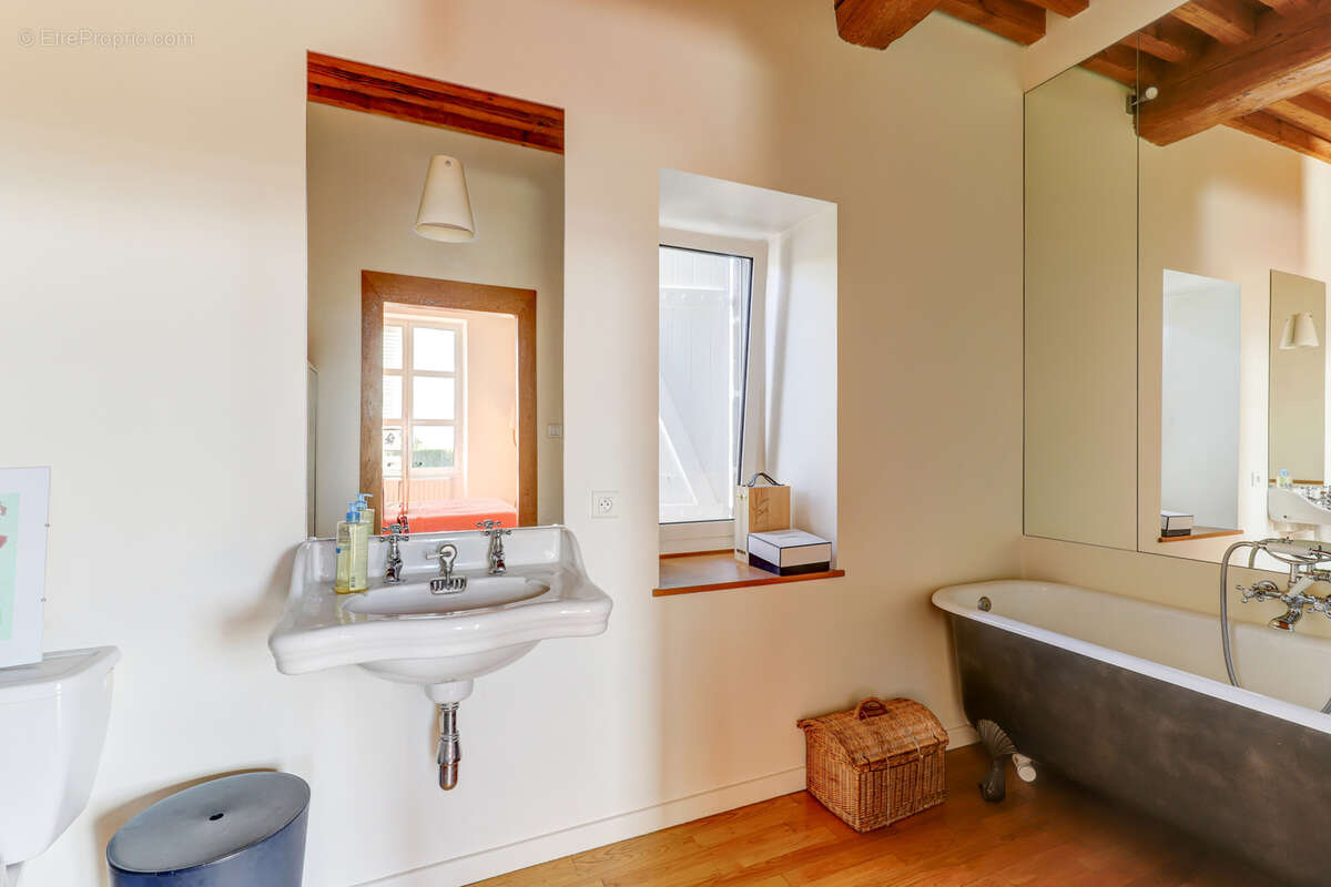 Maison à CHATEAUGAY