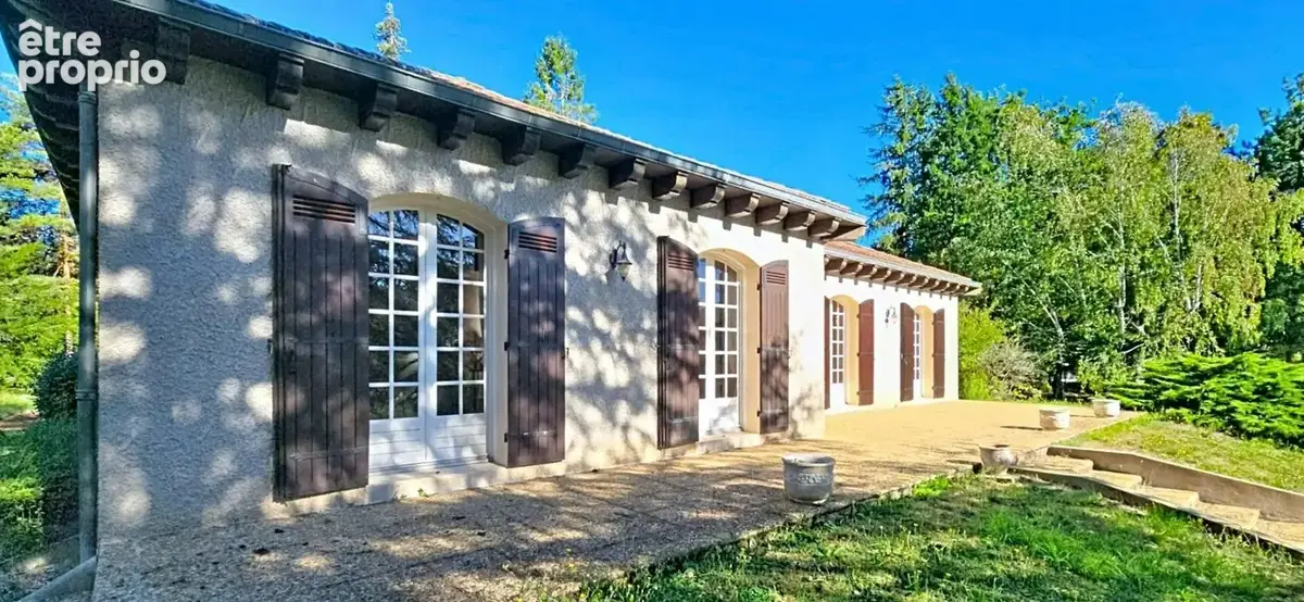 Maison traditionnelle de plain pied, sur sous-sol complet, terrain de 5061 m² - photo 2